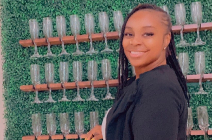 Meet Syreeta Simmons of Your Favorite Bartender - Voyage South Carolina ...