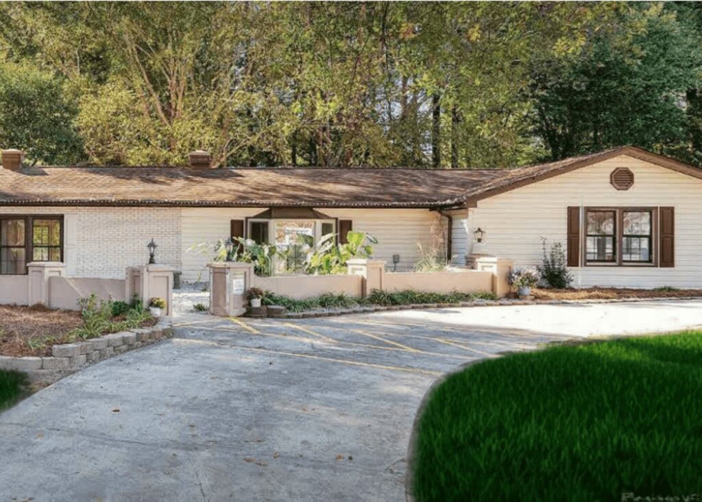 Check Out Nicole Hunter’s Story – Voyage South Carolina Magazine